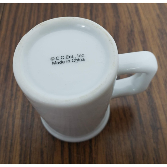 Las Vegas Sign Souvenir Vegas Strip Novelty Mini Mug Toothpick Holder Shot Glass - Picture 5 of 9